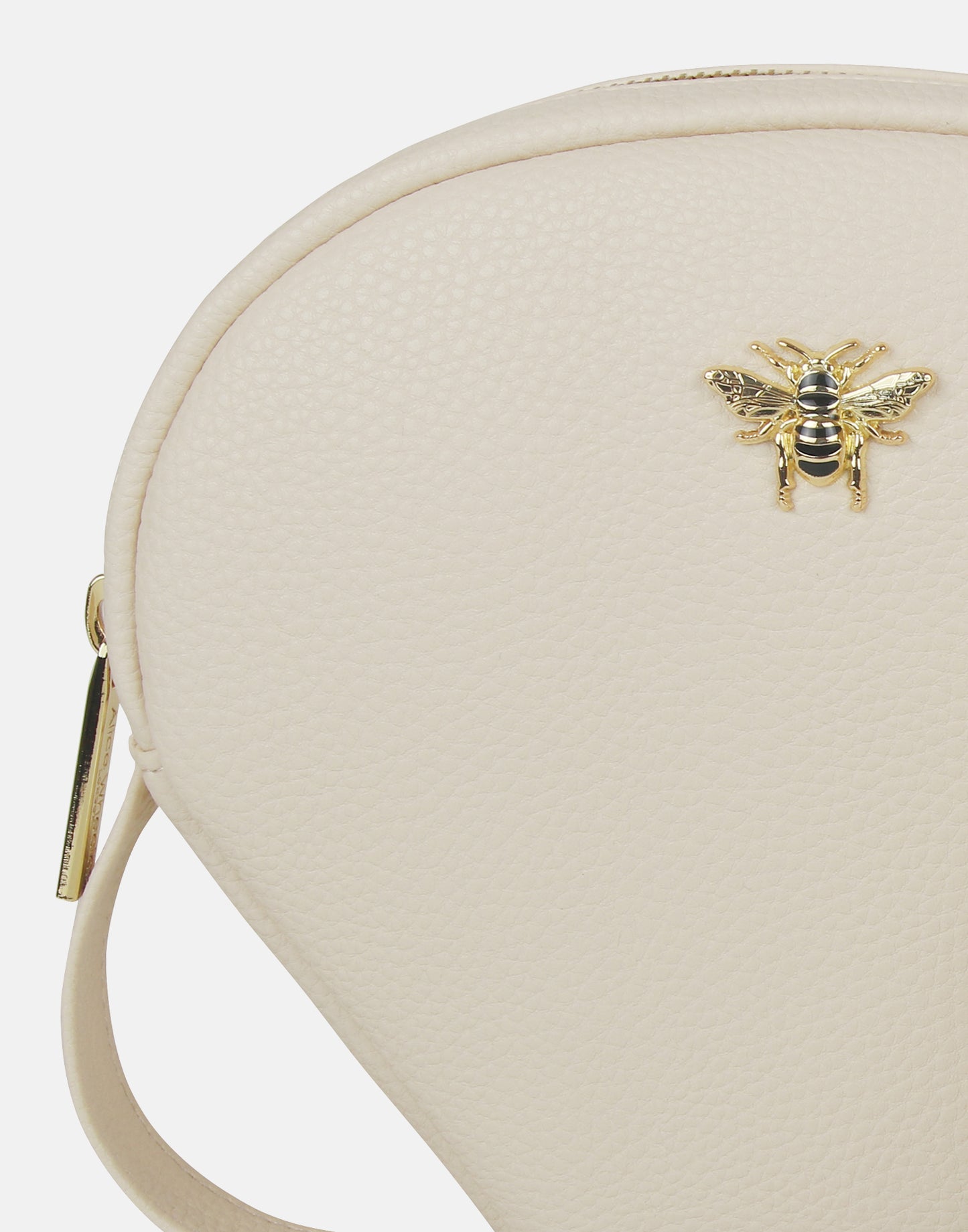 Cream - Padded Luxury Travel Case with Round Silver Mirror (1x and 3x)