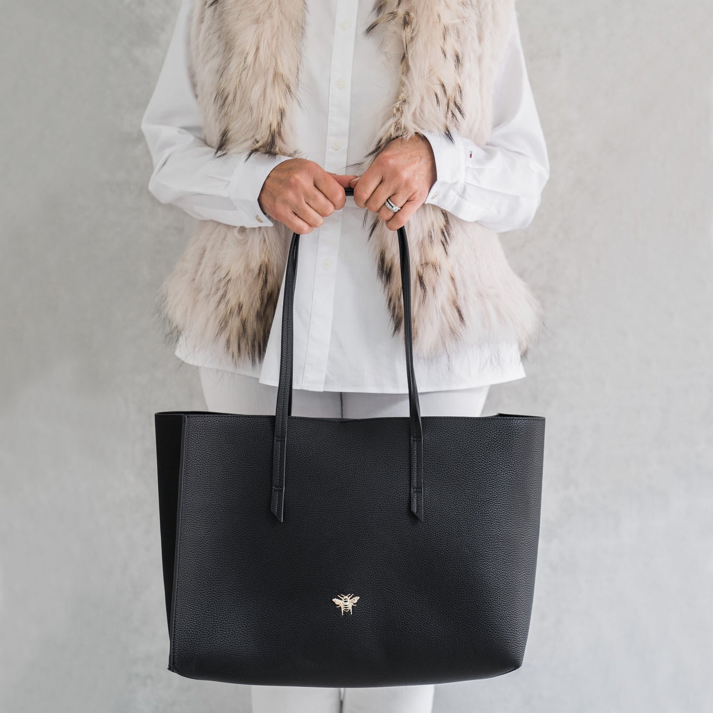 Black Classic Large Tote bag